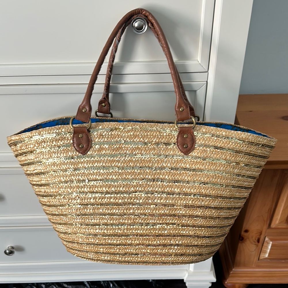 Stylish Tan and Brown Women's Tote Bag